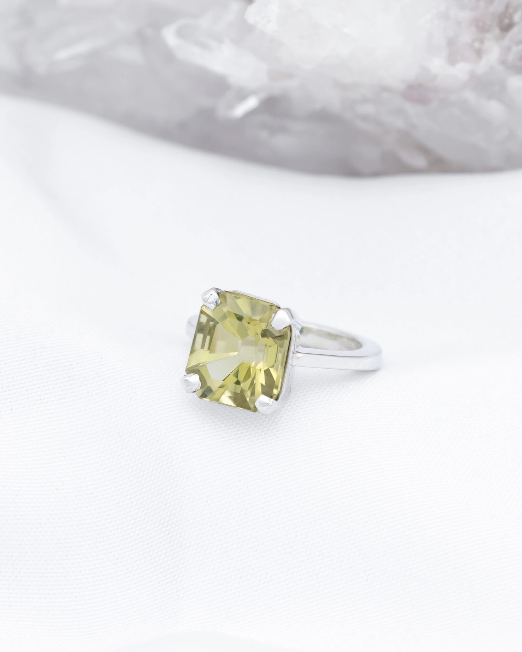 Anillo Cuarzo Limón cuadrado - imagen 1