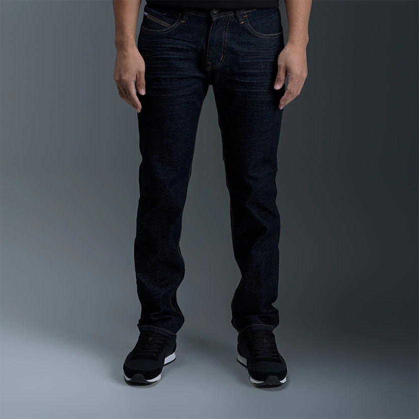 Jeans Booth Cambridge - imagen 1
