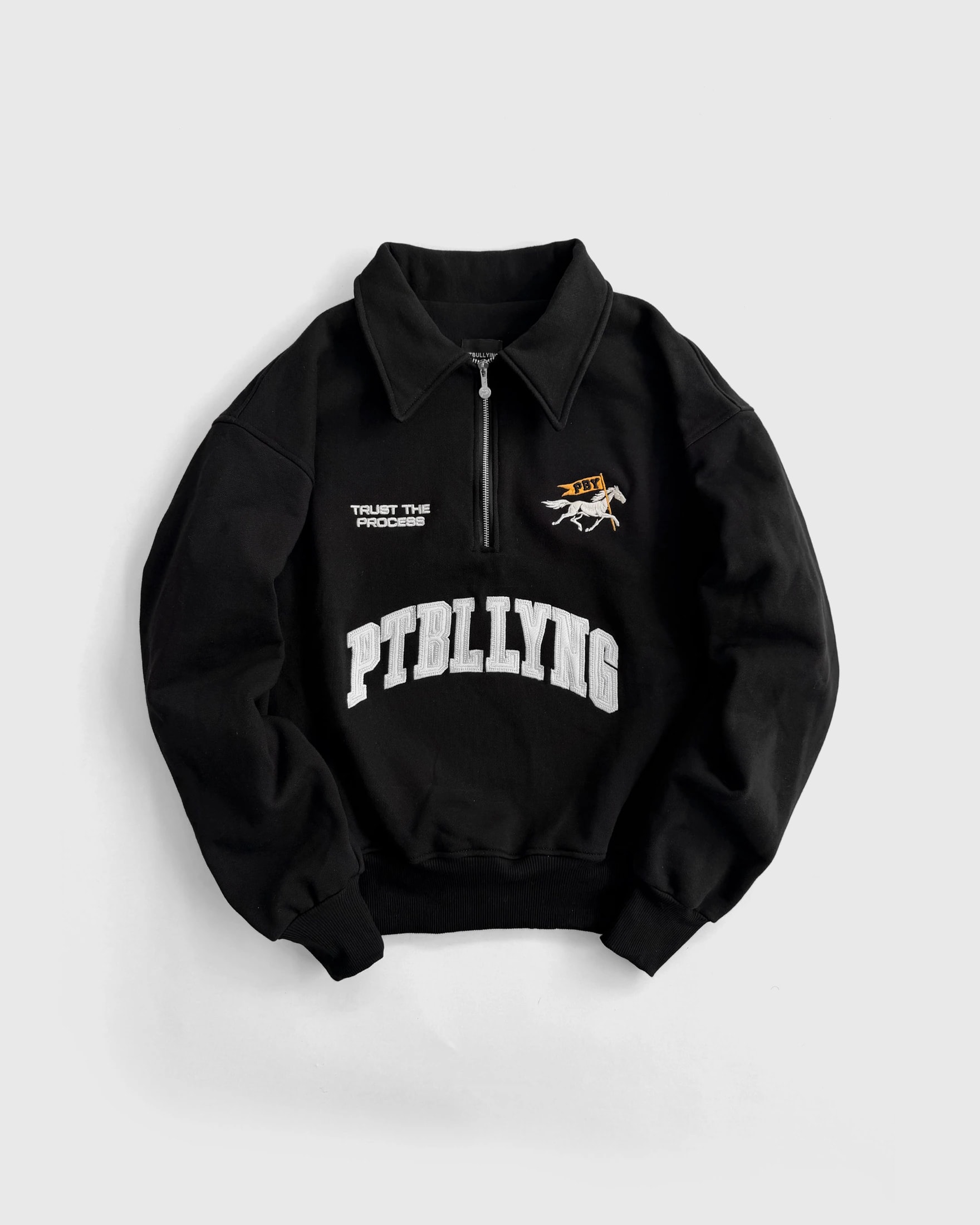 PULLOVER SIN MIRAR A LOS LADOS NEGRO - imagen 1