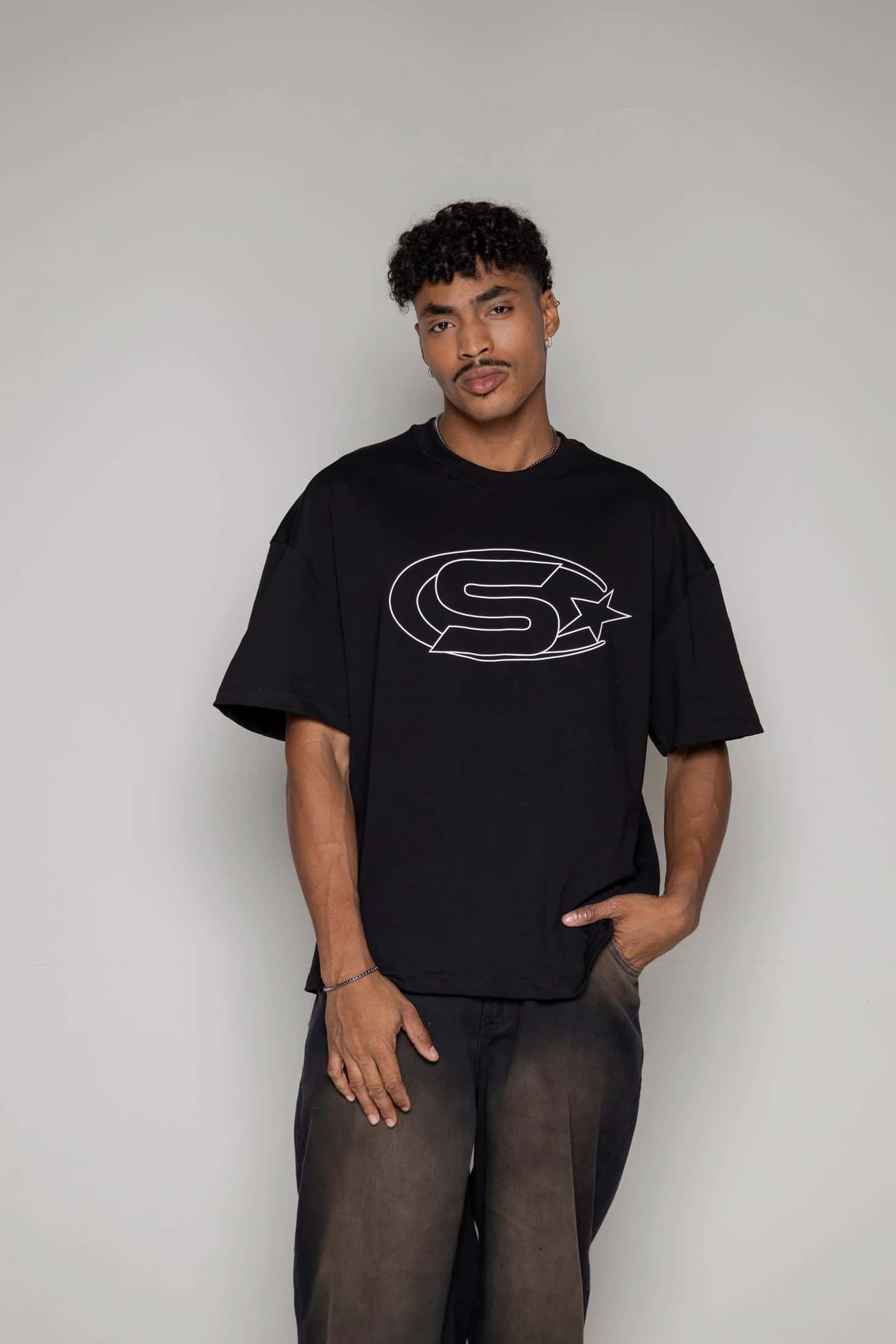 Oversized Courage Sgo-Negra